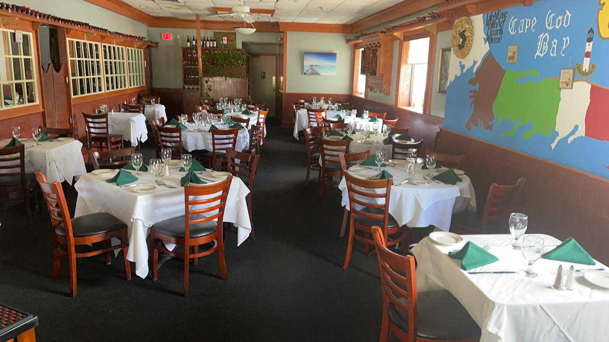 Four Seasons Trattoria